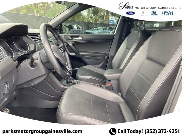 Used 2021 Volkswagen Tiguan SE R-Line image 13