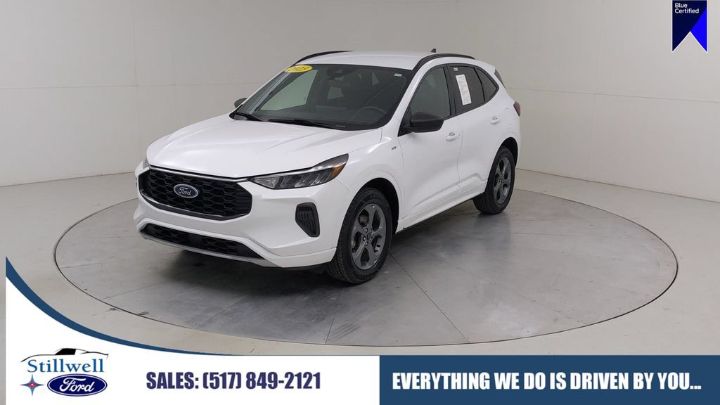 Certified 2023 Ford Escape ST-Line w/ Tech Pack #1 AWD/4WD image 1