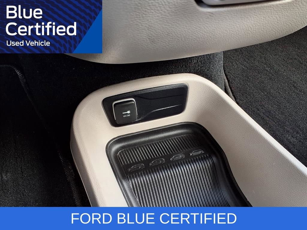 Used 2024 Chrysler Pacifica Touring-L image 13