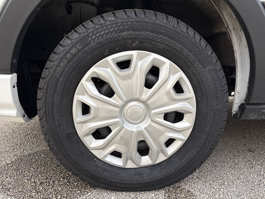 Certified 2024 Ford Transit 350 XLT RWD image 14