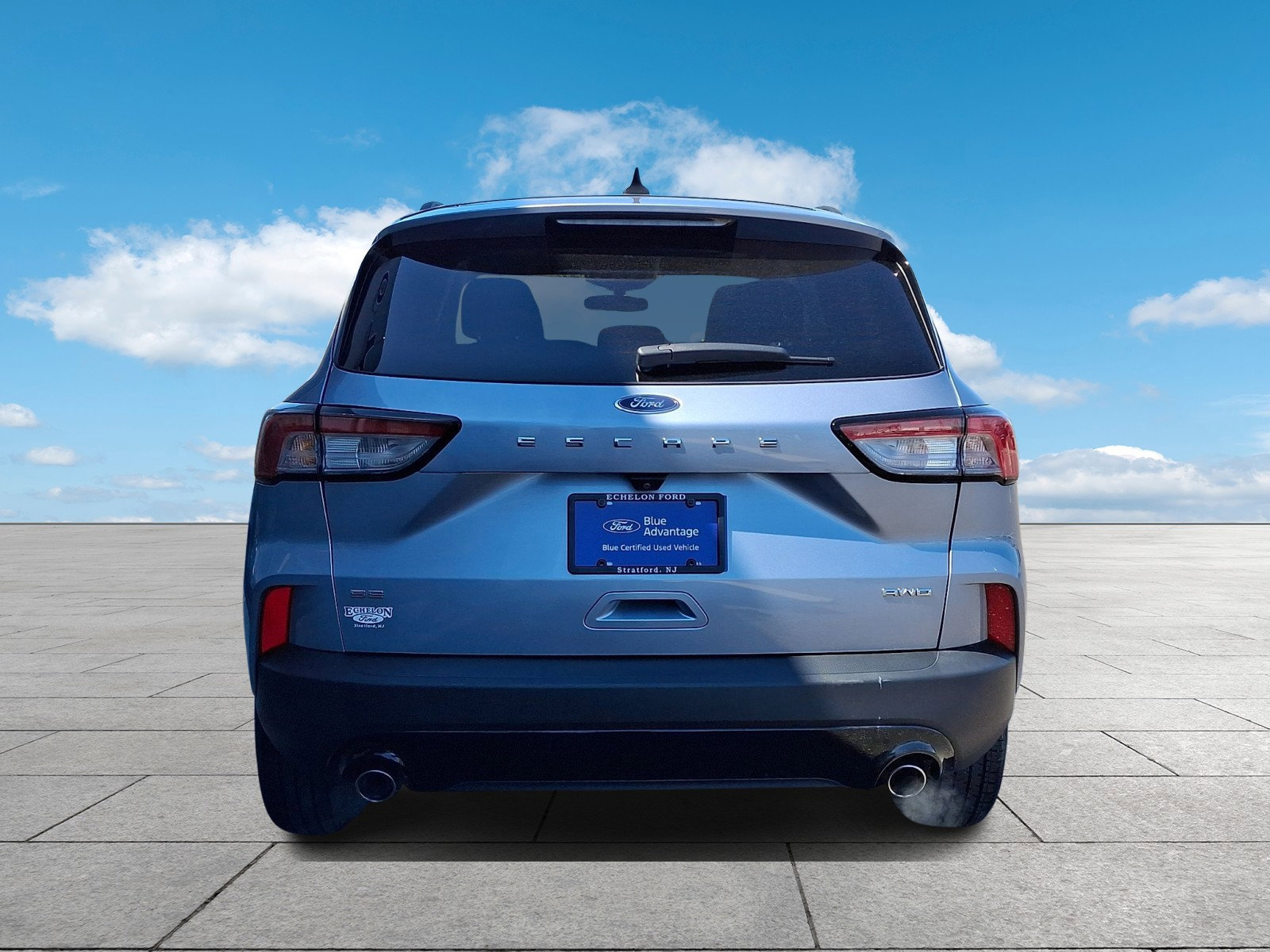 Certified 2022 Ford Escape SE w/ SE Sport Appearance Package image 3