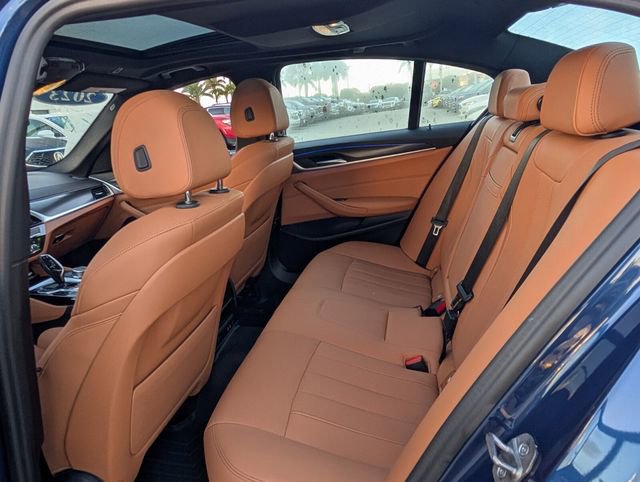 Used 2023 BMW 530i w/ M Sport Package image 9
