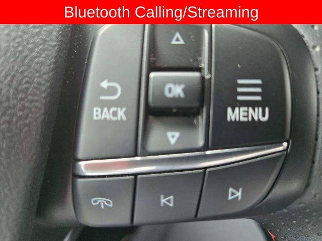 Certified 2025 Ford Escape ST-Line Select AWD/4WD image 12