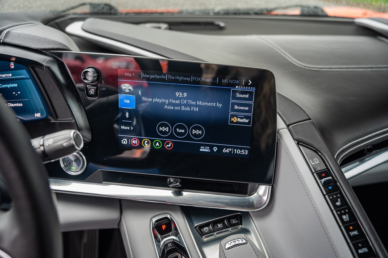 Used 2020 Chevrolet Corvette Stingray Premium Cpe w/ 3LT Preferred Equipment Group image 26