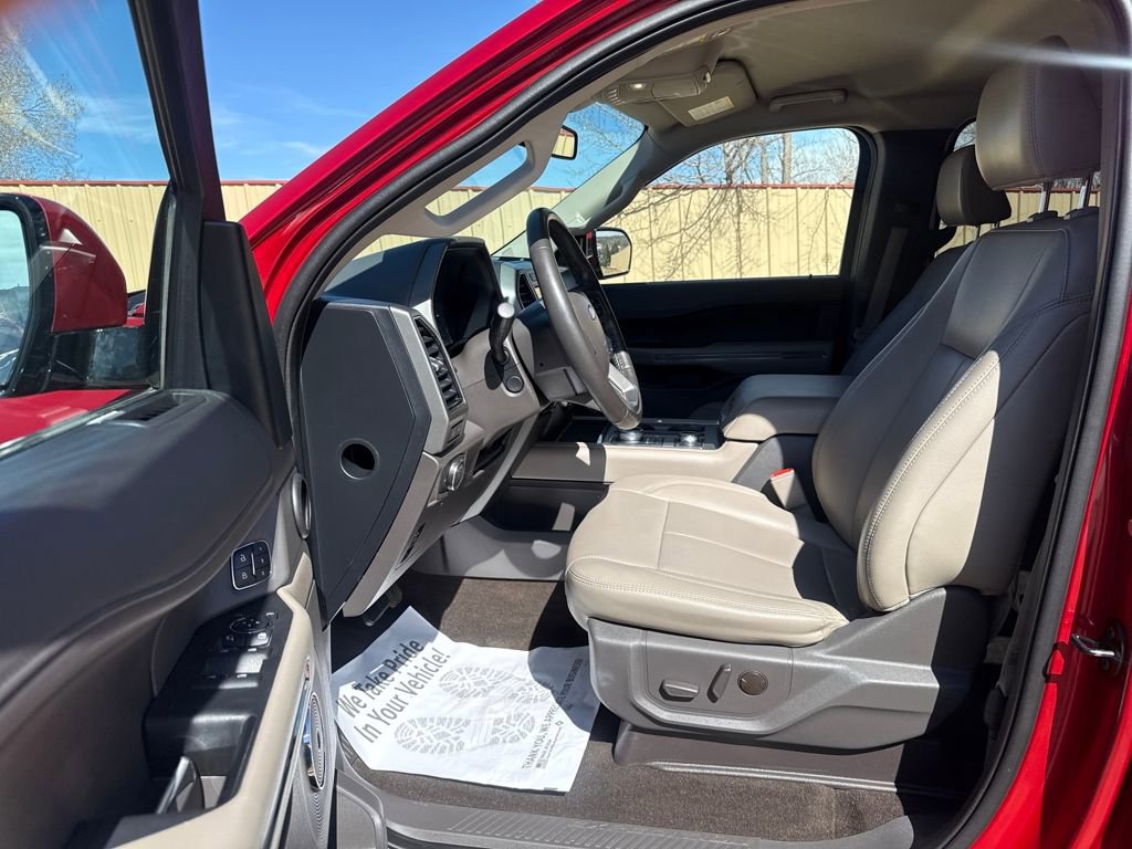 Certified 2021 Ford Expedition XLT image 12