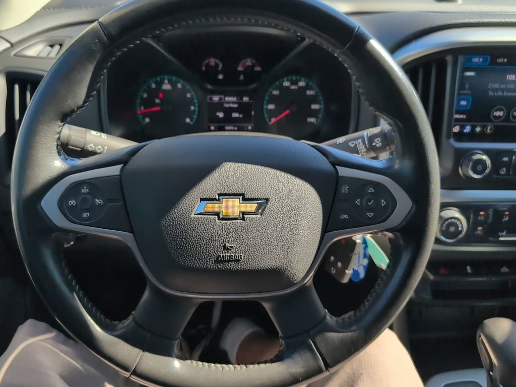 Used 2022 Chevrolet Colorado LT w/ LT Convenience Package image 16