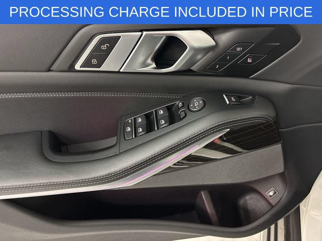 Used 2025 BMW X5 xDrive50e AWD/4WD image 5