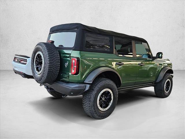 Certified 2022 Ford Bronco Badlands w/ Sasquatch Package AWD/4WD image 5
