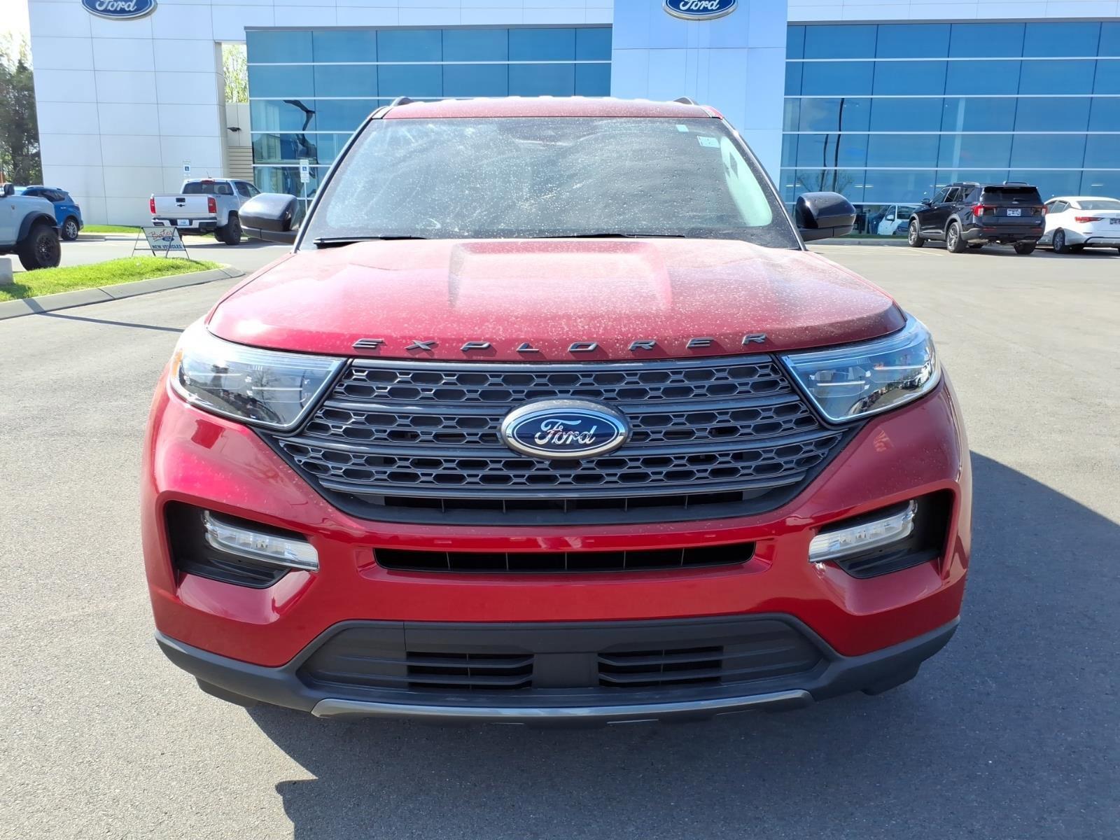 Certified 2023 Ford Explorer XLT w/ Equipment Group 202A image 8