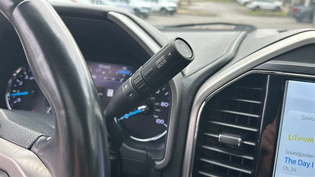 Certified 2022 Ford F350 Platinum AWD/4WD image 29
