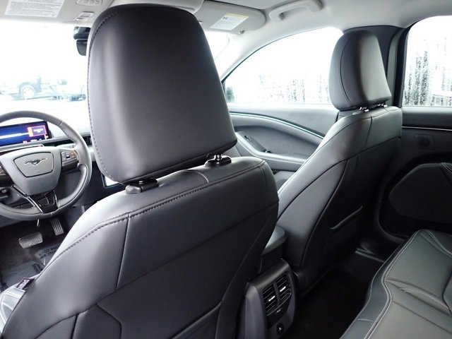 Certified 2025 Ford Mustang Mach-E Premium image 17