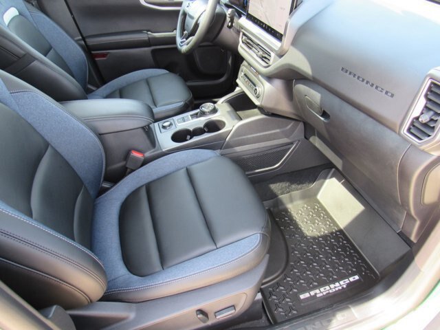 Certified 2025 Ford Bronco Sport Outer Banks w/ Outer Banks Tech Package+ AWD/4WD image 23