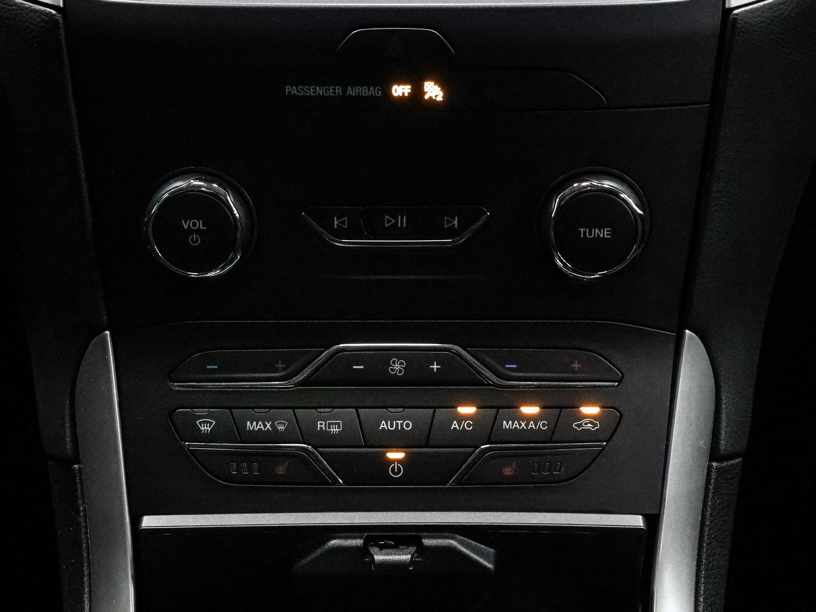 Certified 2020 Ford Edge SEL AWD/4WD image 27