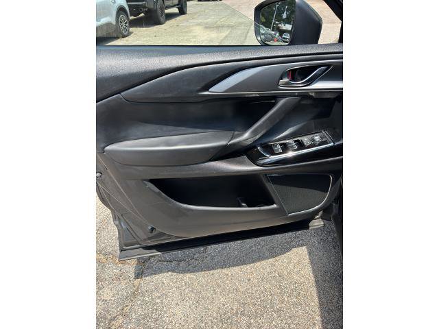 Used 2021 MAZDA CX-9 Touring w/ Touring Premium Package FWD image 13
