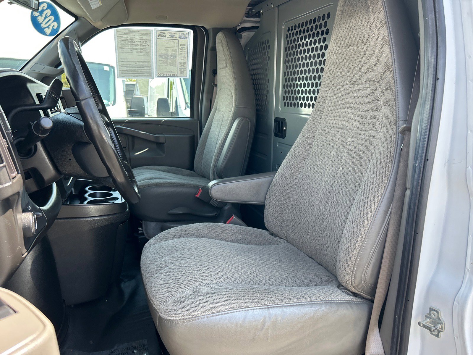 Used 2023 GMC Savana 2500 w/ Driver Convenience Package RWD image 7