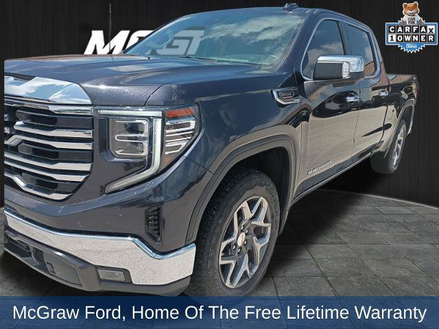 Used 2023 GMC Sierra 1500 SLT AWD/4WD image 1