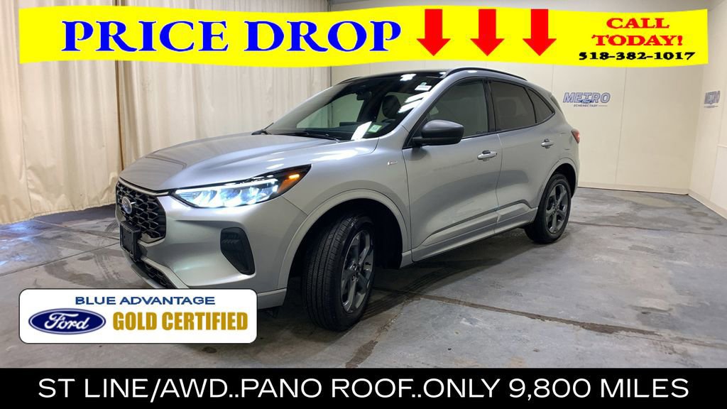 Certified 2023 Ford Escape ST-Line w/ Tech Pack #1 AWD/4WD image 1