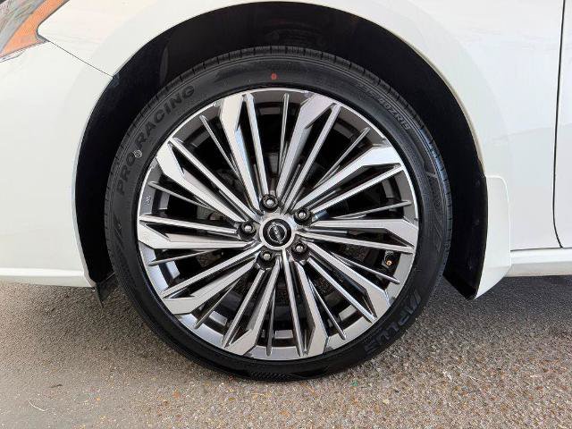 Used 2023 Nissan Altima 2.5 SL AWD/4WD image 34