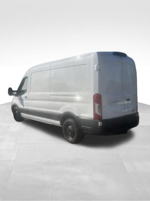 Certified 2022 Ford Transit 250 Medium Roof RWD image 6
