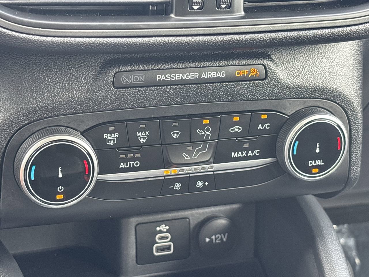 Certified 2025 Ford Escape Active AWD/4WD image 22