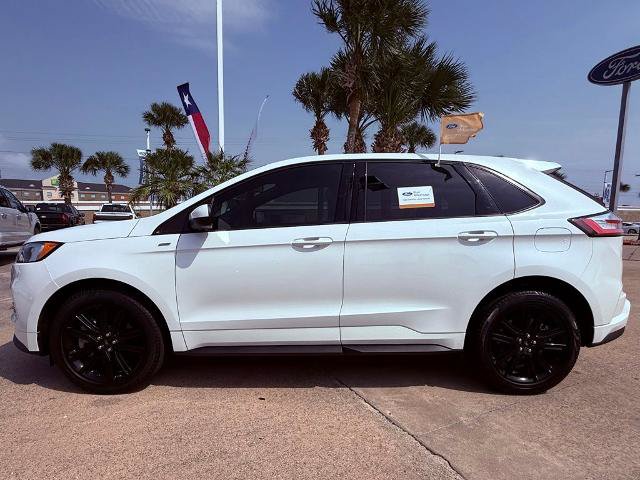Certified 2024 Ford Edge ST-Line AWD/4WD image 2