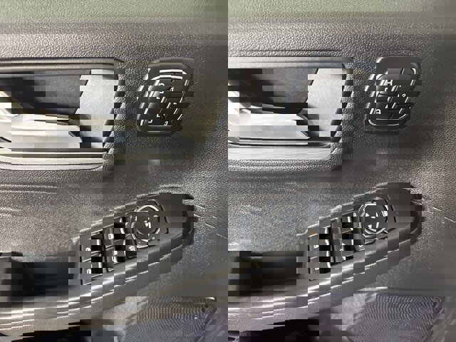 Certified 2024 Ford Escape Platinum image 21