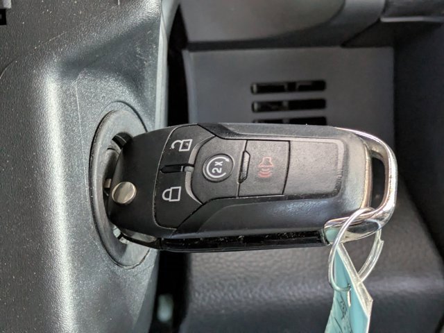 Certified 2022 Ford F250 Lariat w/ Lariat Value Package image 30