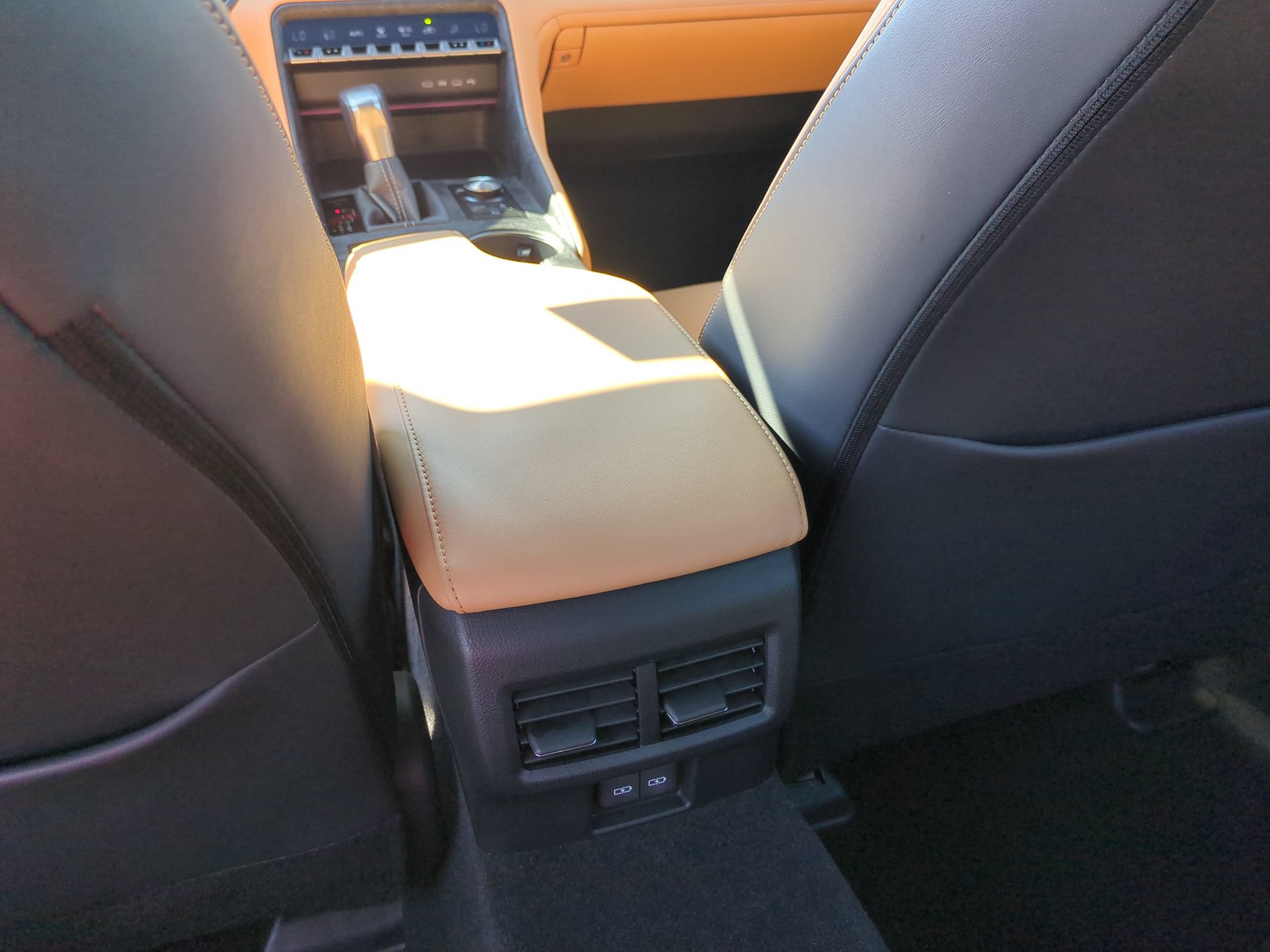 Used 2026 Lexus IS 350 F Sport w/ Accessory Package Z1 RWD image 34