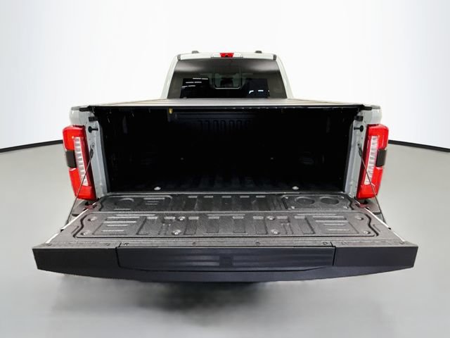 Certified 2025 Ford F250 XL w/ STX Appearance Package AWD/4WD image 23