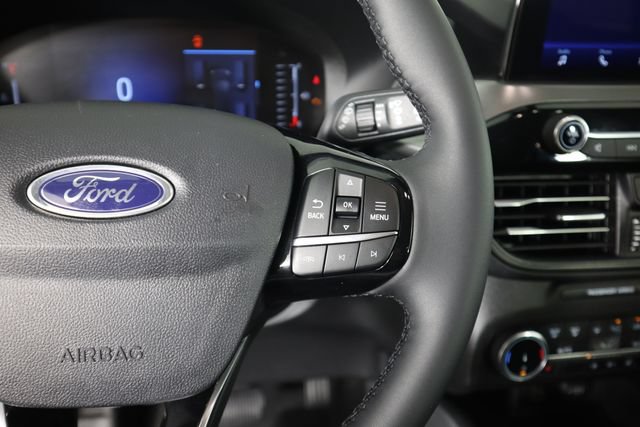 Certified 2024 Ford Escape Active AWD/4WD image 40
