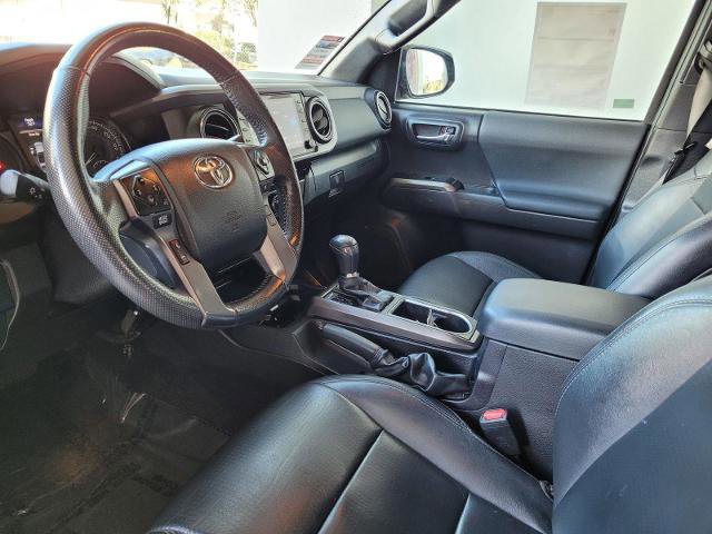 Used 2022 Toyota Tacoma TRD Sport AWD/4WD image 13