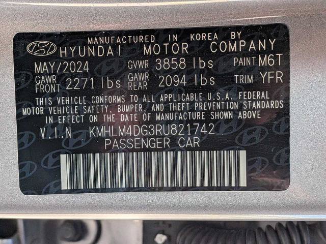 Used 2024 Hyundai Elantra SEL FWD image 29