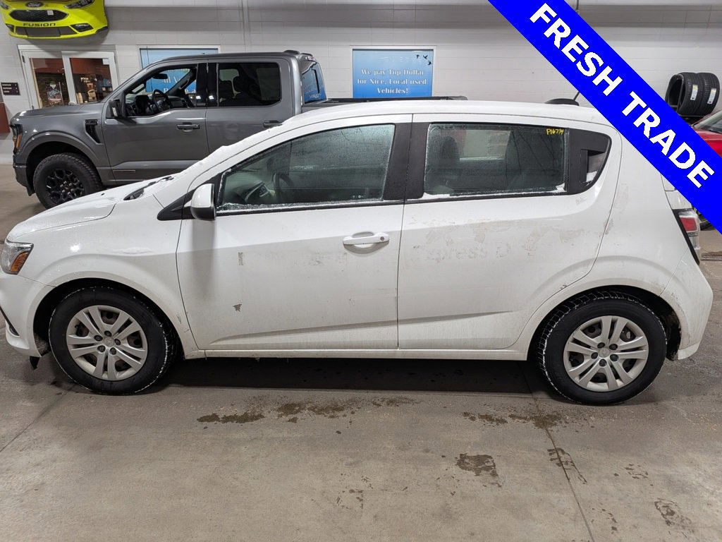 Used 2019 Chevrolet Sonic LT image 2