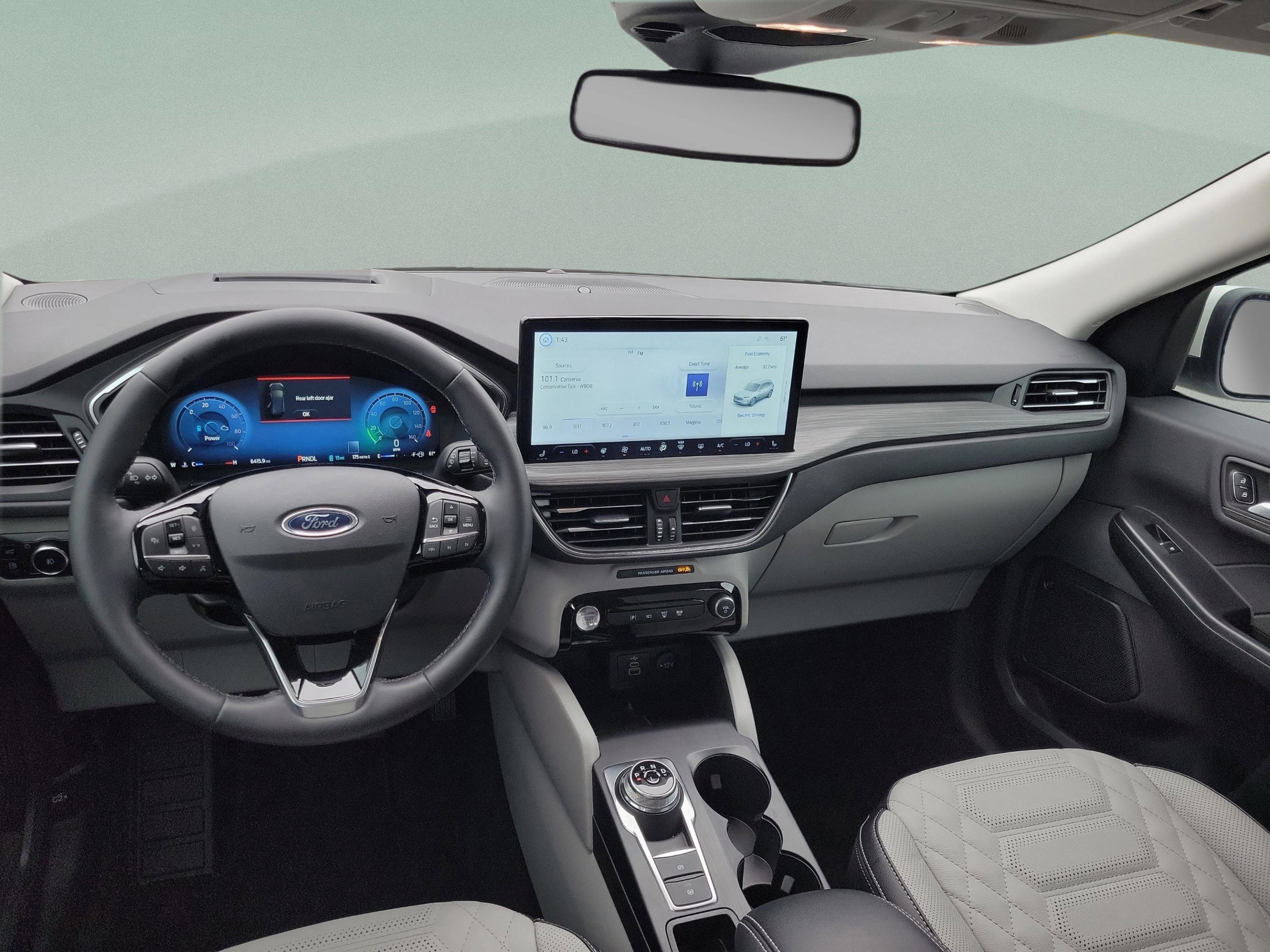 Certified 2024 Ford Escape SE w/ PHEV Premium Package image 16