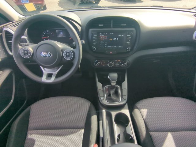 Used 2021 Kia Soul LX FWD image 16