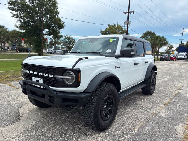 Certified 2024 Ford Bronco Wildtrak AWD/4WD image 7