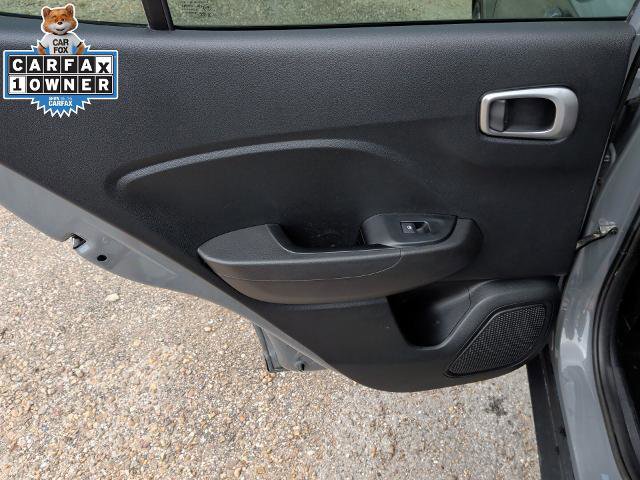 Used 2023 Hyundai Venue SEL FWD image 23