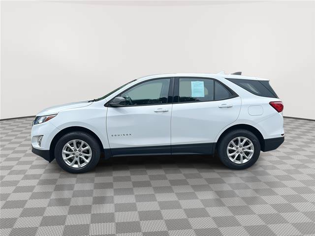 Used 2024 Chevrolet Equinox LT AWD/4WD image 2