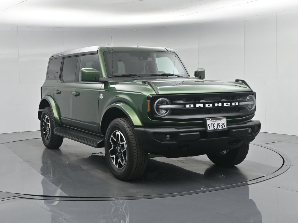 Certified 2025 Ford Bronco Outer Banks AWD/4WD image 59
