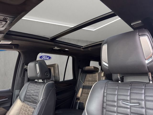 Used 2022 Cadillac Escalade Sport Platinum AWD/4WD image 14