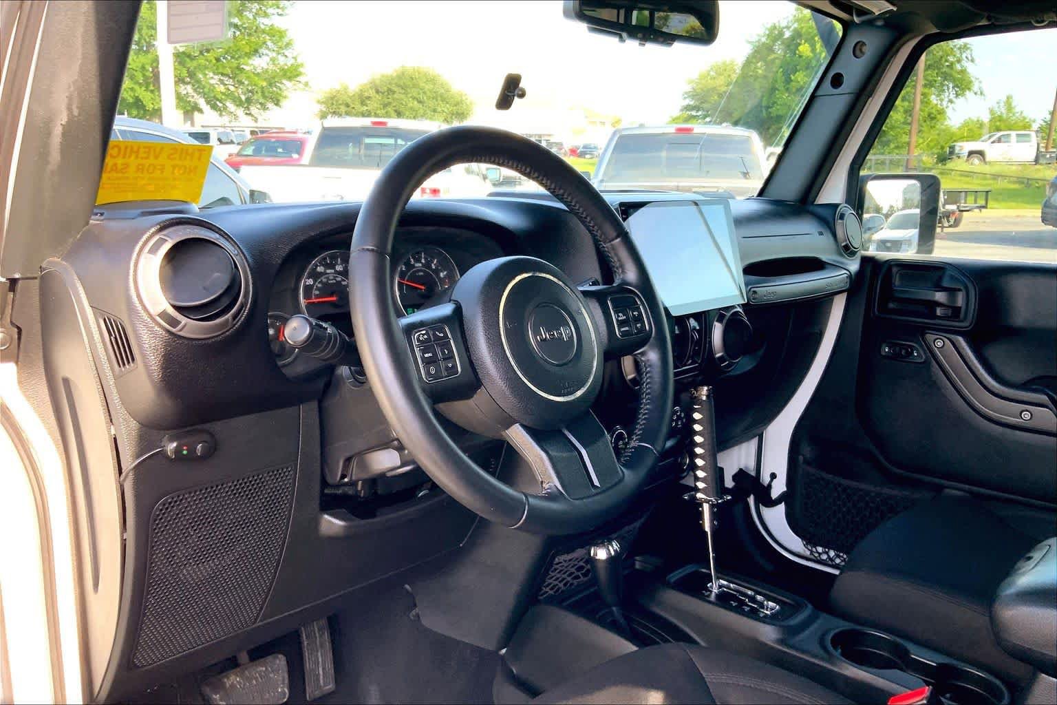 Used 2017 Jeep Wrangler Unlimited Sport w/ Quick Order Package 24S AWD/4WD image 15