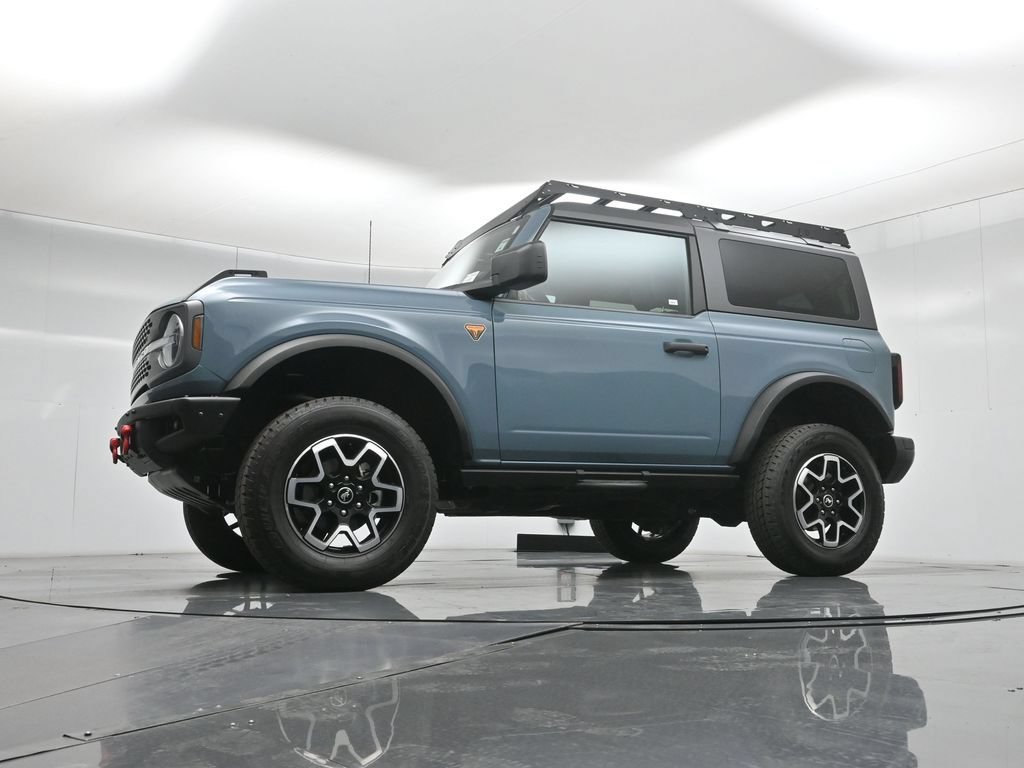 Certified 2022 Ford Bronco Badlands AWD/4WD image 8