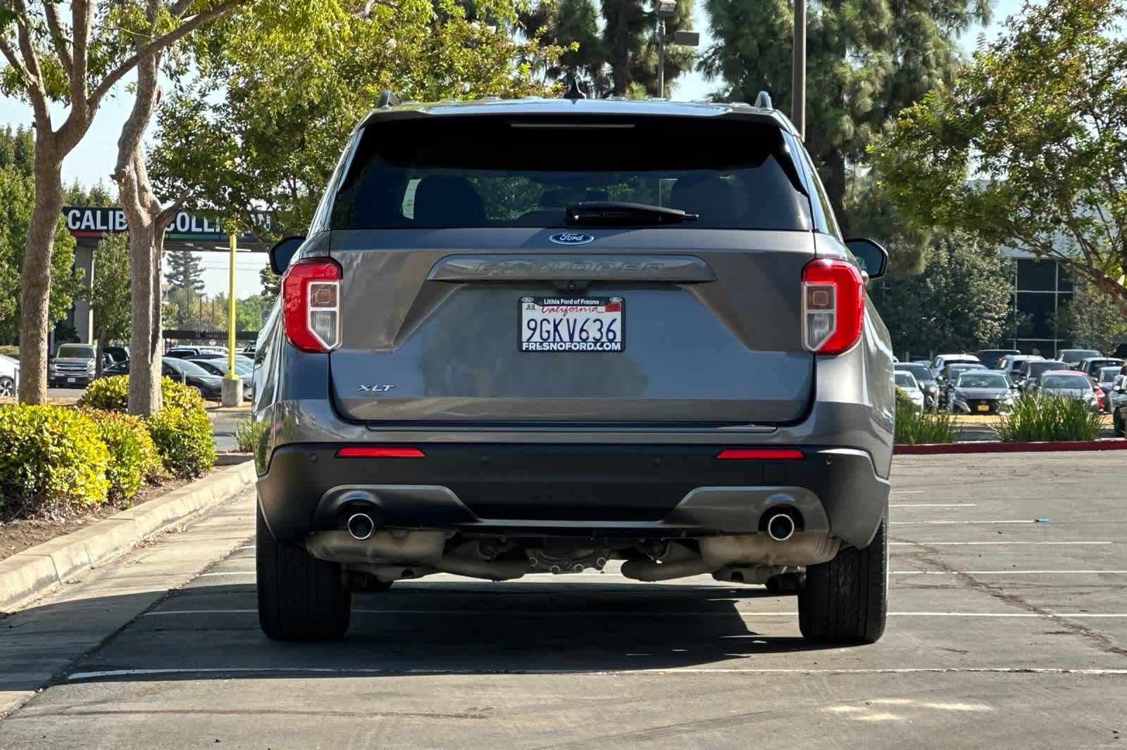 Certified 2022 Ford Explorer XLT w/ Equipment Group 202A RWD image 8