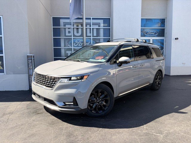 Used 2024 Kia Carnival SX Prestige FWD image 3