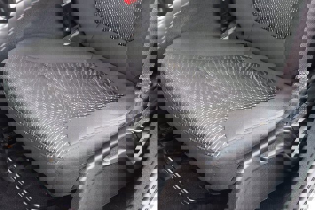 Used 2019 Dodge Journey SE image 17