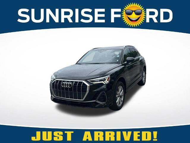 Used 2025 Audi Q3 2.0T Premium AWD/4WD image 1