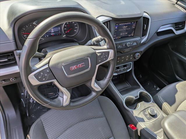 Used 2024 GMC Terrain SLE image 10
