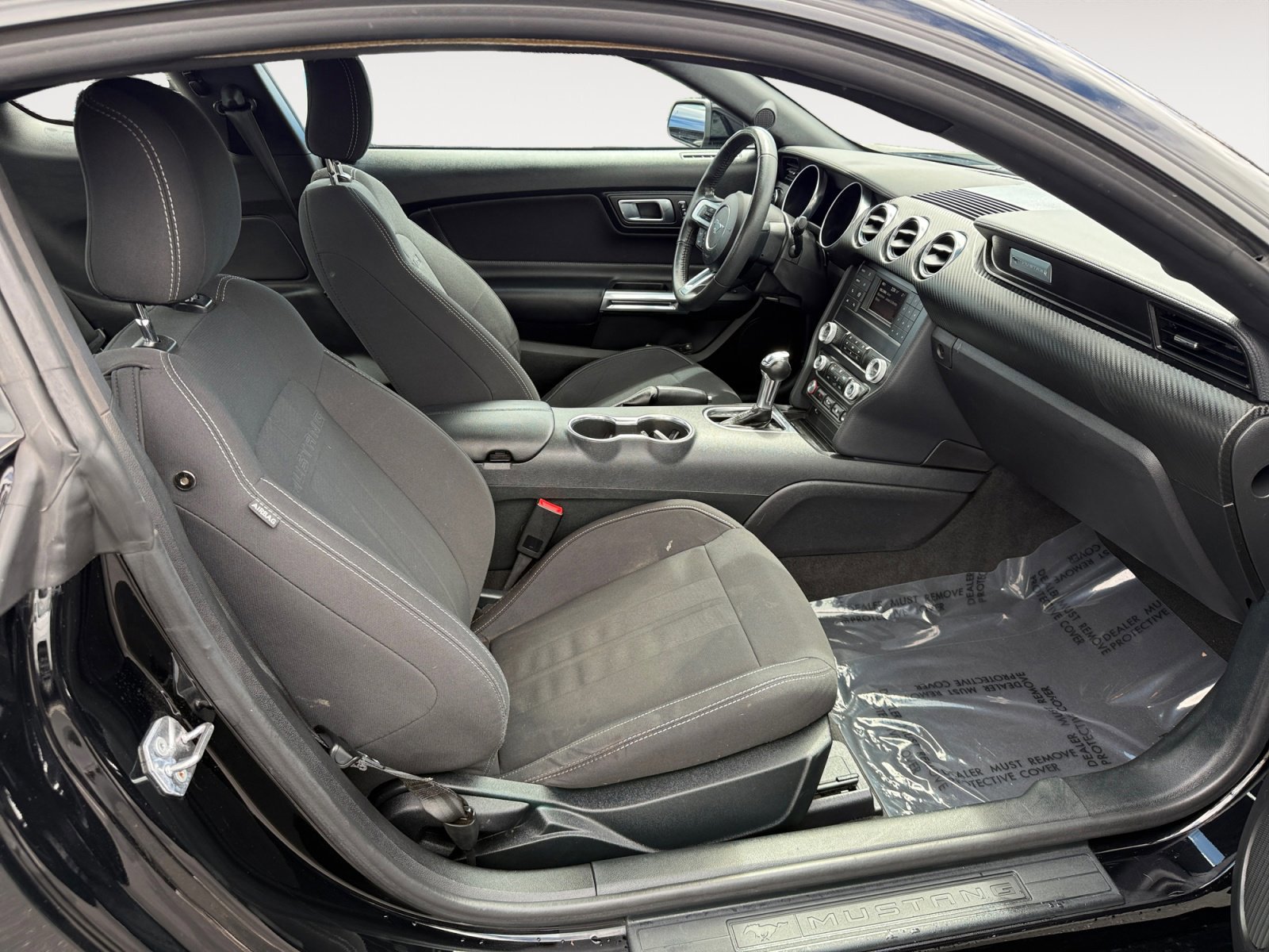 Certified 2022 Ford Mustang Coupe RWD image 19