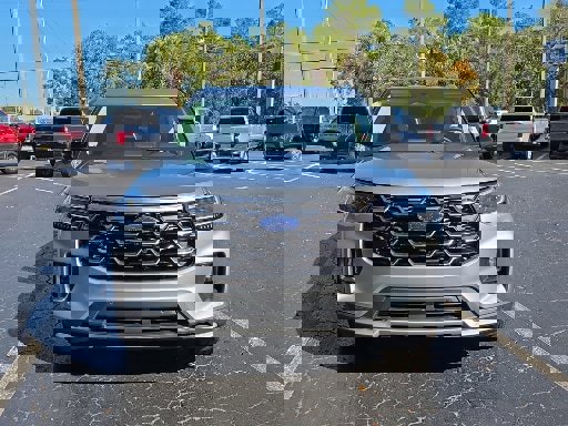 Certified 2025 Ford Explorer Platinum w/ Ultimate Package image 9