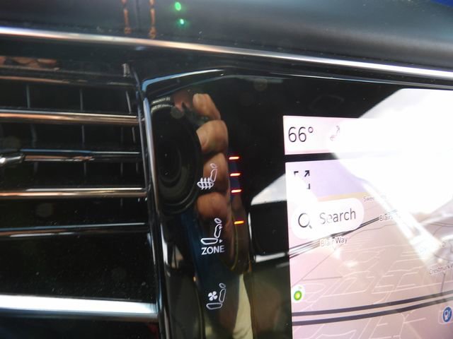 Used 2023 Jeep Grand Wagoneer Series III image 21